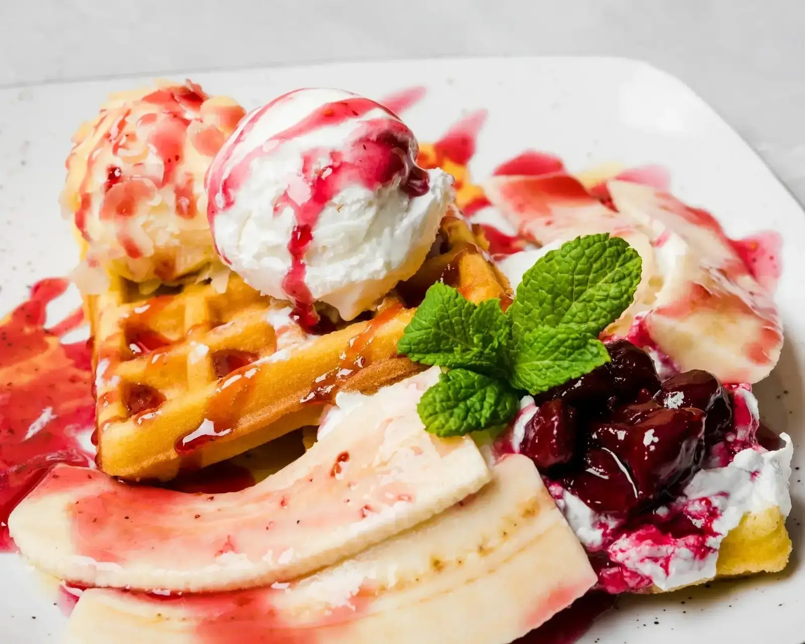 ice cream desert waffles