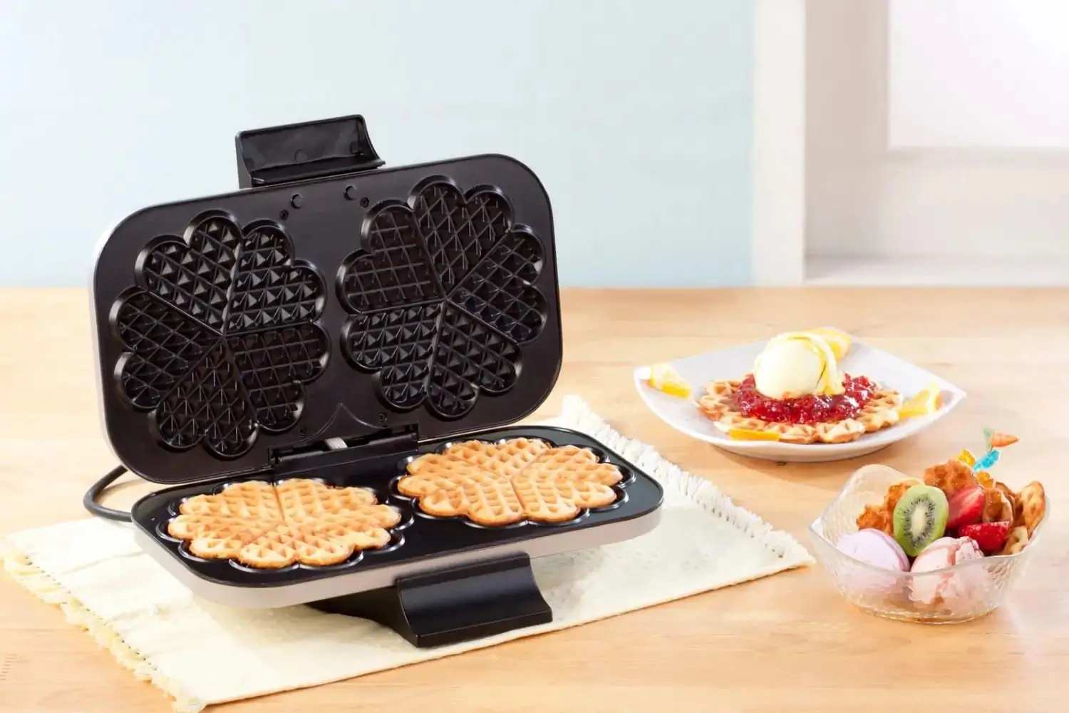 mini-waffle-maker-recipes-delicious-and-easy-ideas.