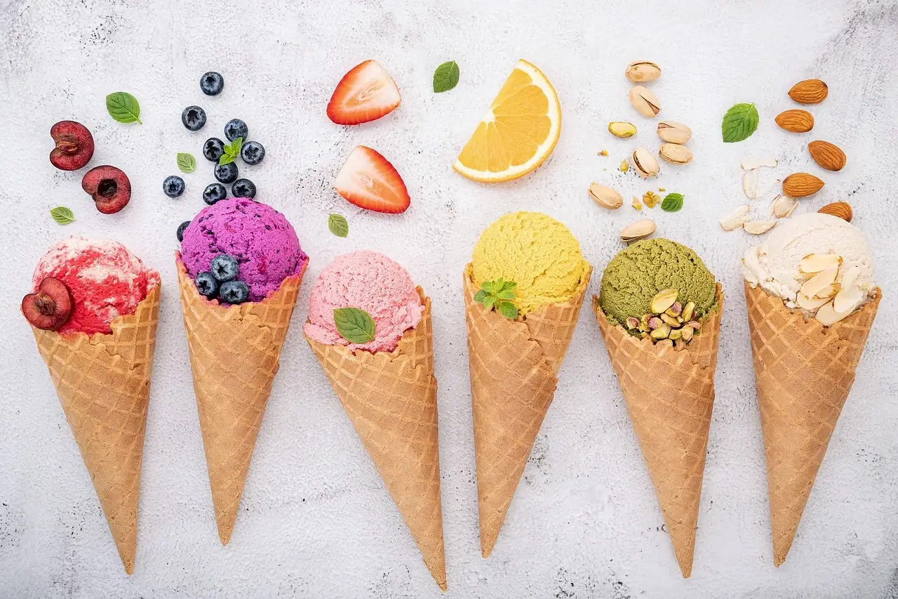 sugar cones vs waffle cones. taste, texture and more